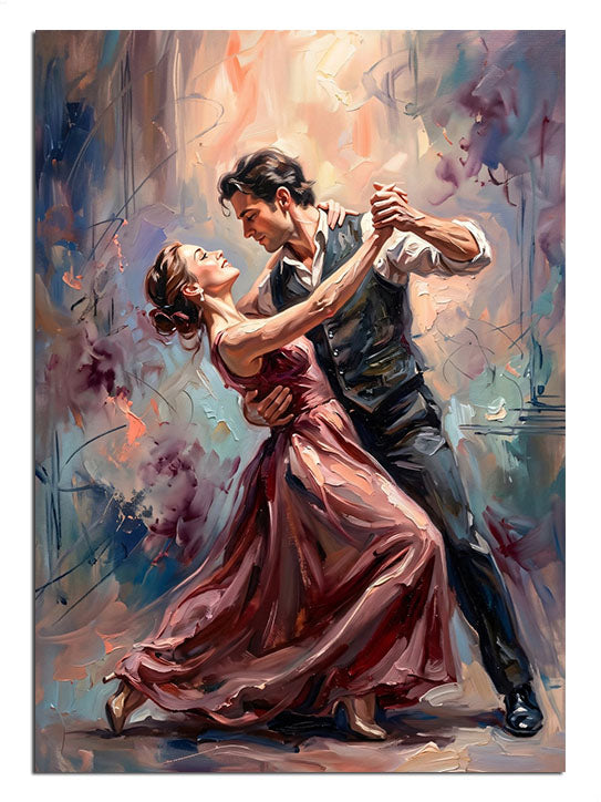 Dans pistinde birbirine kenetlenmiş şık dansçı çift.