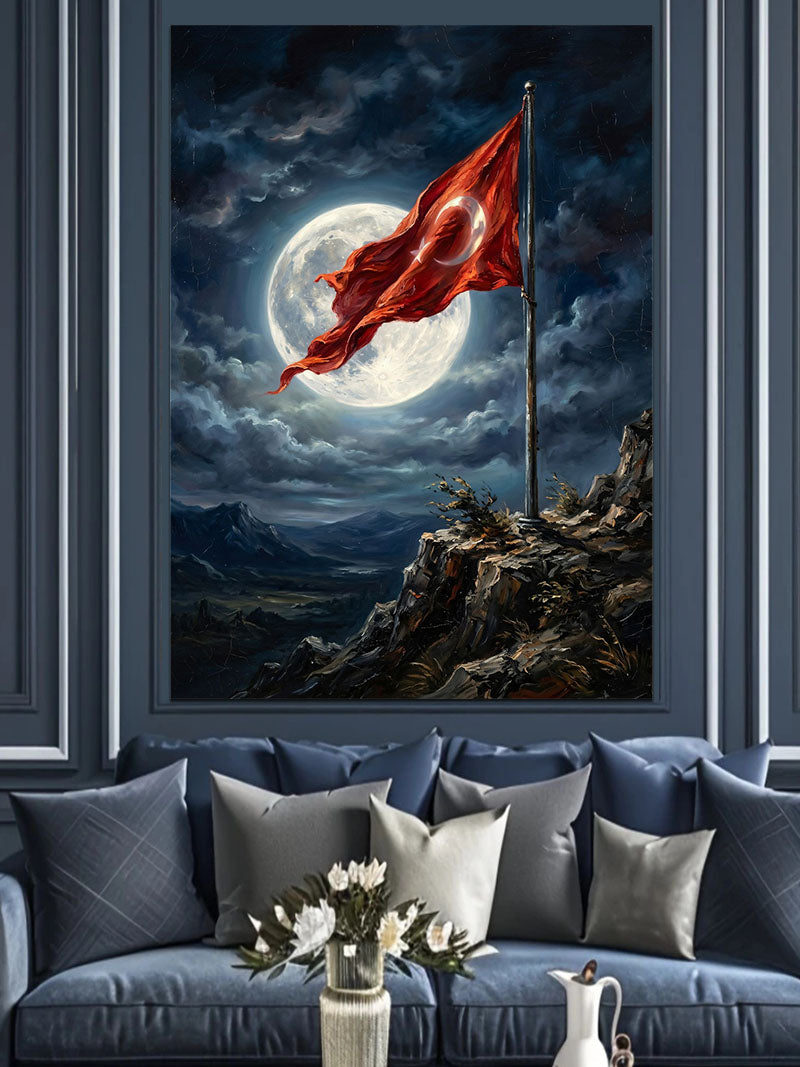 Ay Işığı Altında Türk Bayrağı Kanvas Tablo