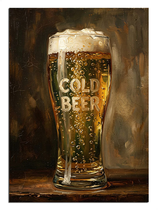Karanlıkta parlayan, üzerinde "Cold Beer" yazan bira bardağı.