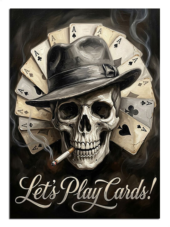 "Let's Play Cards" yazılı, iskambil kağıtlı kurukafa.