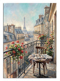 Çiçekli bir balkondan görünen Paris ve Eyfel.