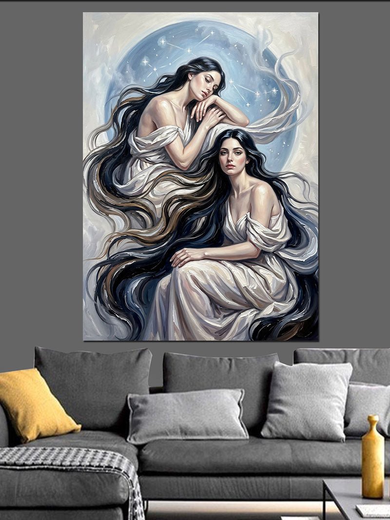 Birbirine Sarılan Mistik İki Kadın Kanvas Tablo