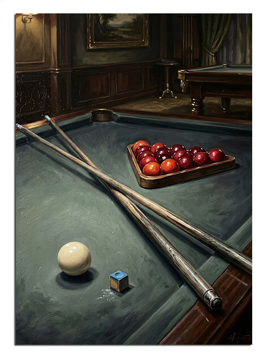 Bilardo topları ve ıstakaların olduğu klasik bilardo masası.