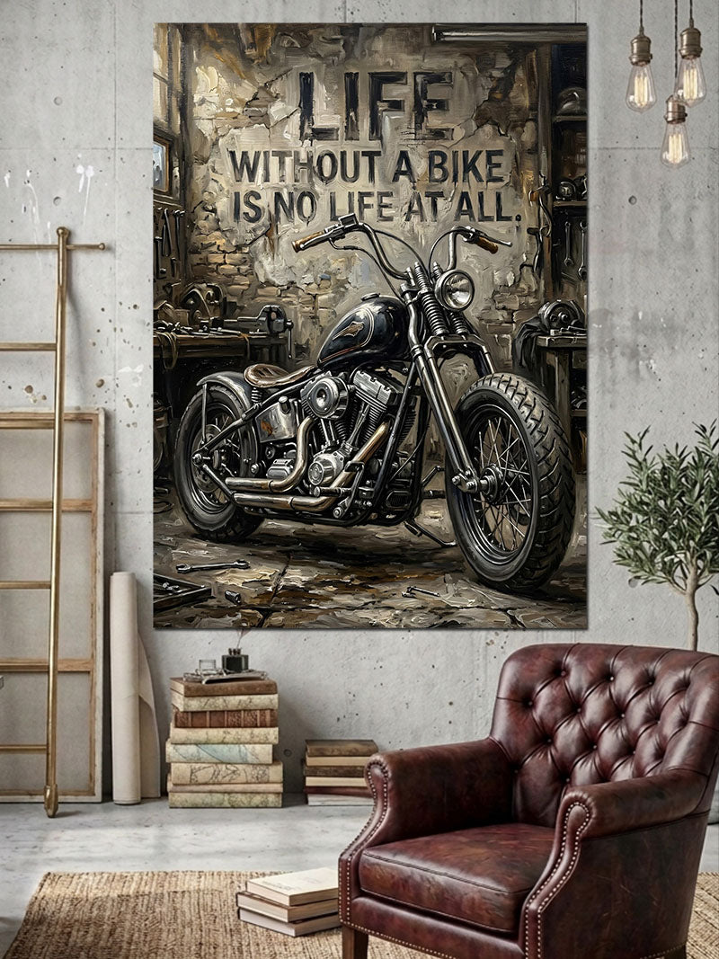 Duvar Önünde Siyah Klasik Motosiklet Kanvas Tablo