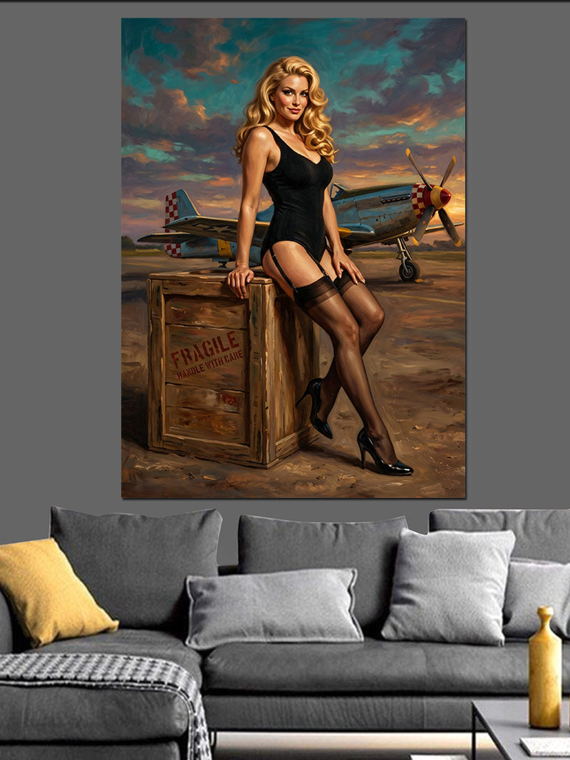 Pin Up Sarışın Uçak Önünde Poz Kanvas Tablo