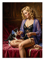 Kanepede kedi seven mor bornozlu sarışın pin-up kadın, retro tablo.