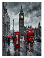 Yağmurlu Londra caddesi, Big Ben, kırmızı otobüs ve telefon kulübesi, şehir tablosu.