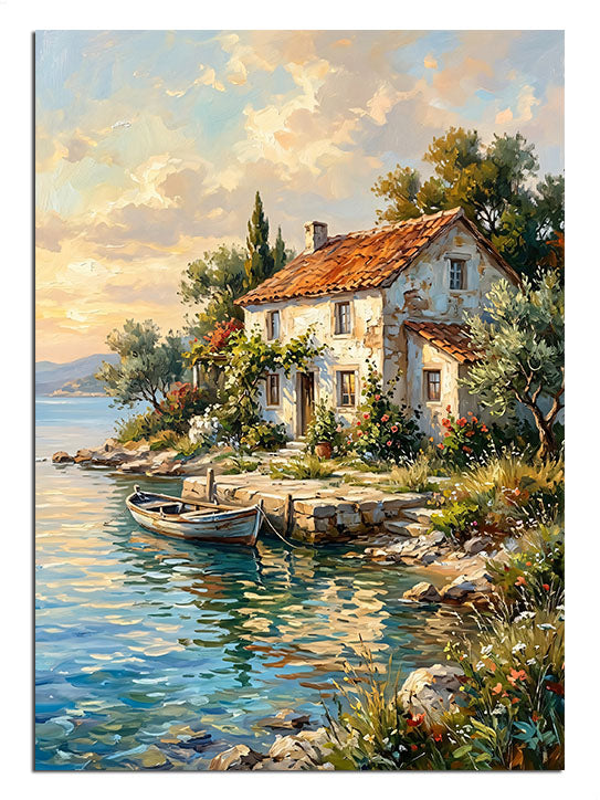 Deniz kenarında küçük taş ev, iskele ve tekne Akdeniz manzarası.