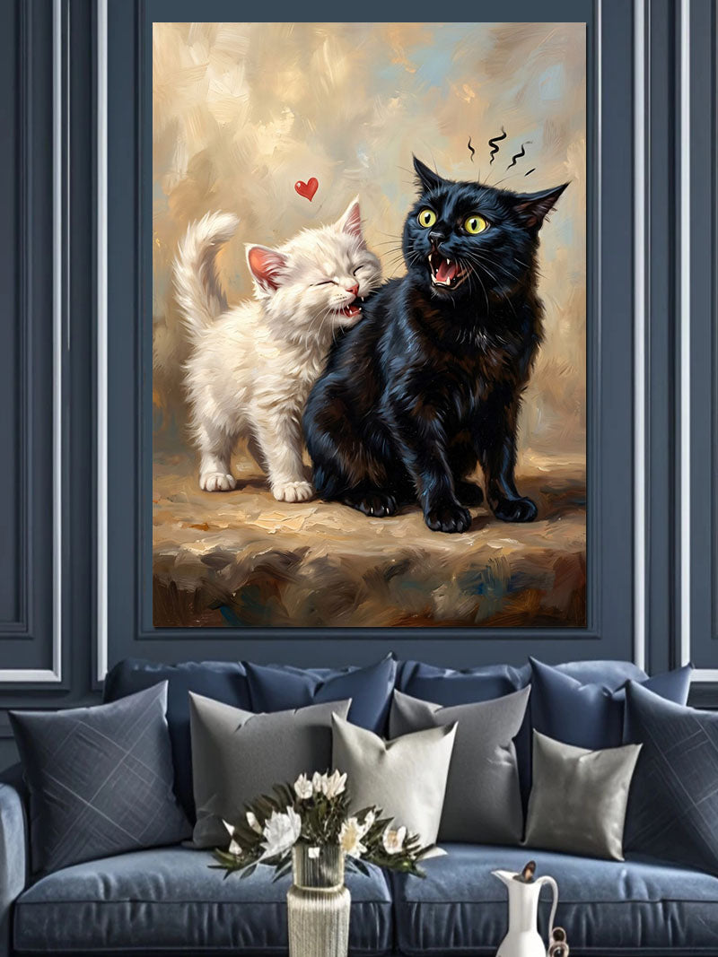 Siyah Beyaz Kedi Yavruları Kalpli Tablo Kanvas Tablo