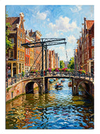 Amsterdam kanalı ve köprülü evler manzarası tablosu.