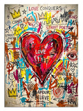 Grafiti yazılı duvar üzerinde kırmızı kalp ve LOVE IS LIFE yazısı tablosu.