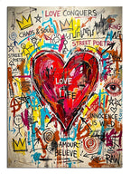 Grafiti yazılı duvar üzerinde kırmızı kalp ve LOVE IS LIFE yazısı tablosu.