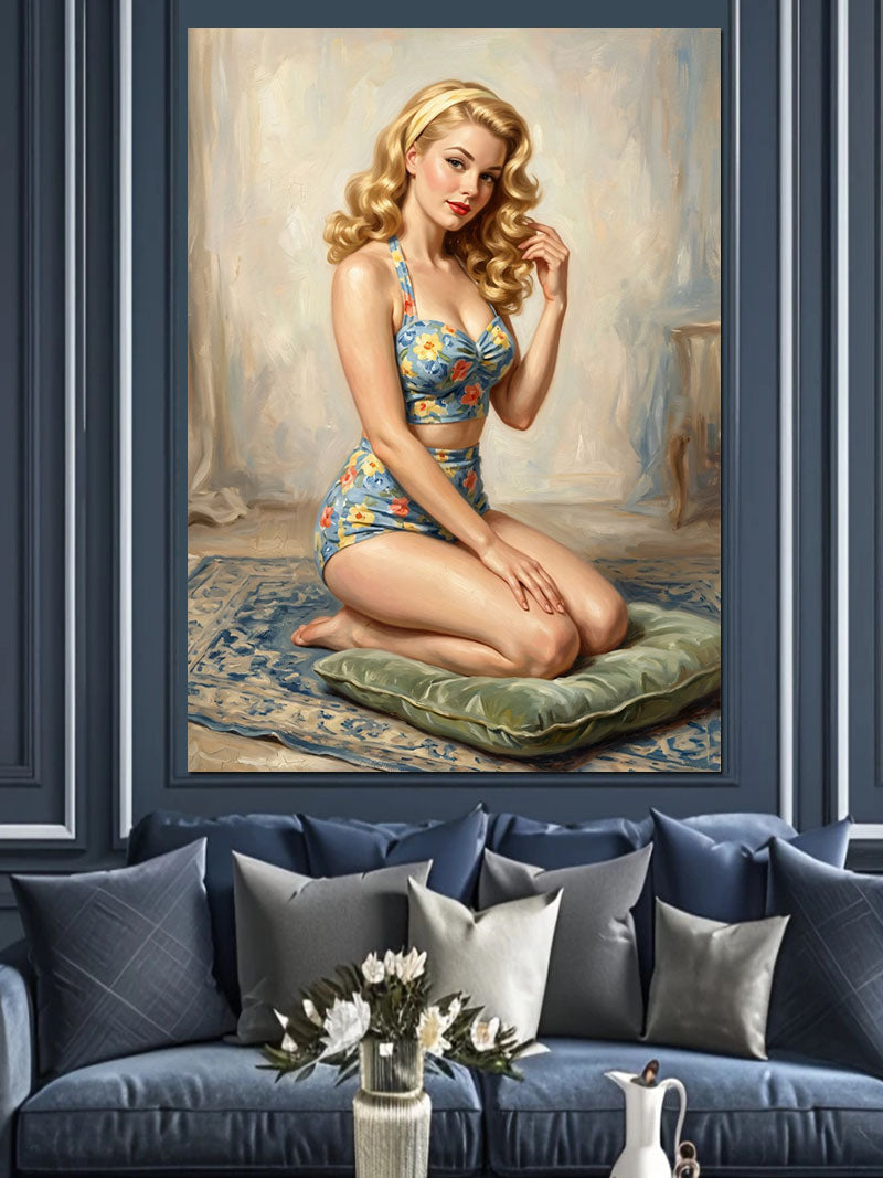 Çiçekli Mayolu Pin-Up Kız Tablosu Kanvas Tablo