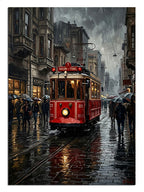 Yağmurlu sokakta kırmızı İstiklal tramvayı İstanbul