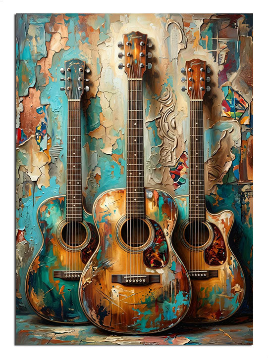 Eskitme duvara asılı üç renkli akustik gitar