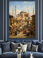 Kalabalık Taş Sokak ve Ayasofya Manzarası Kanvas Tablo