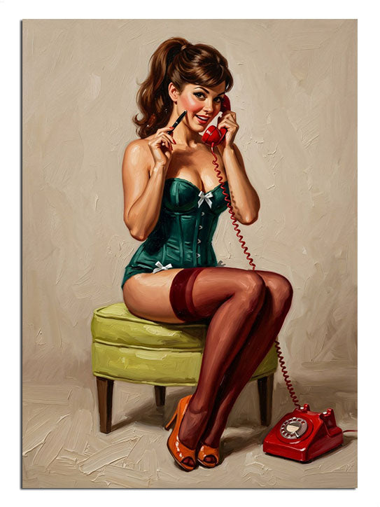 Kırmızı telefonlu yeşil kıyafetli oturan pin-up kadın