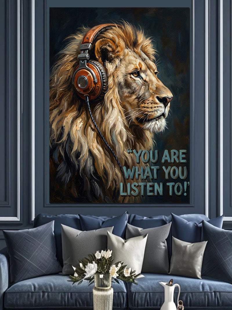 Kulaklıklı Aslan ve You Are What You Listen To Yazılı Kanvas Tablo