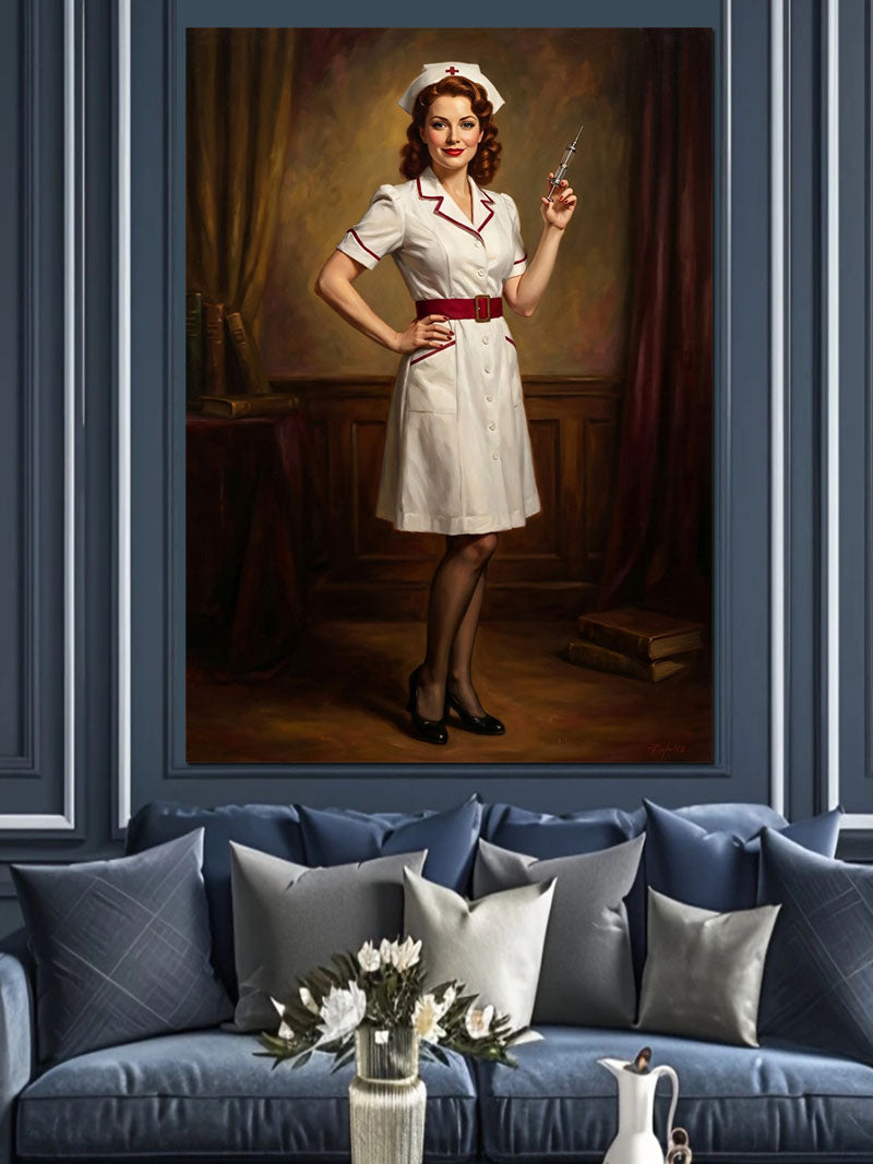 Elinde Şırınga Tutan Hemşire Pin-up Kanvas Tablo