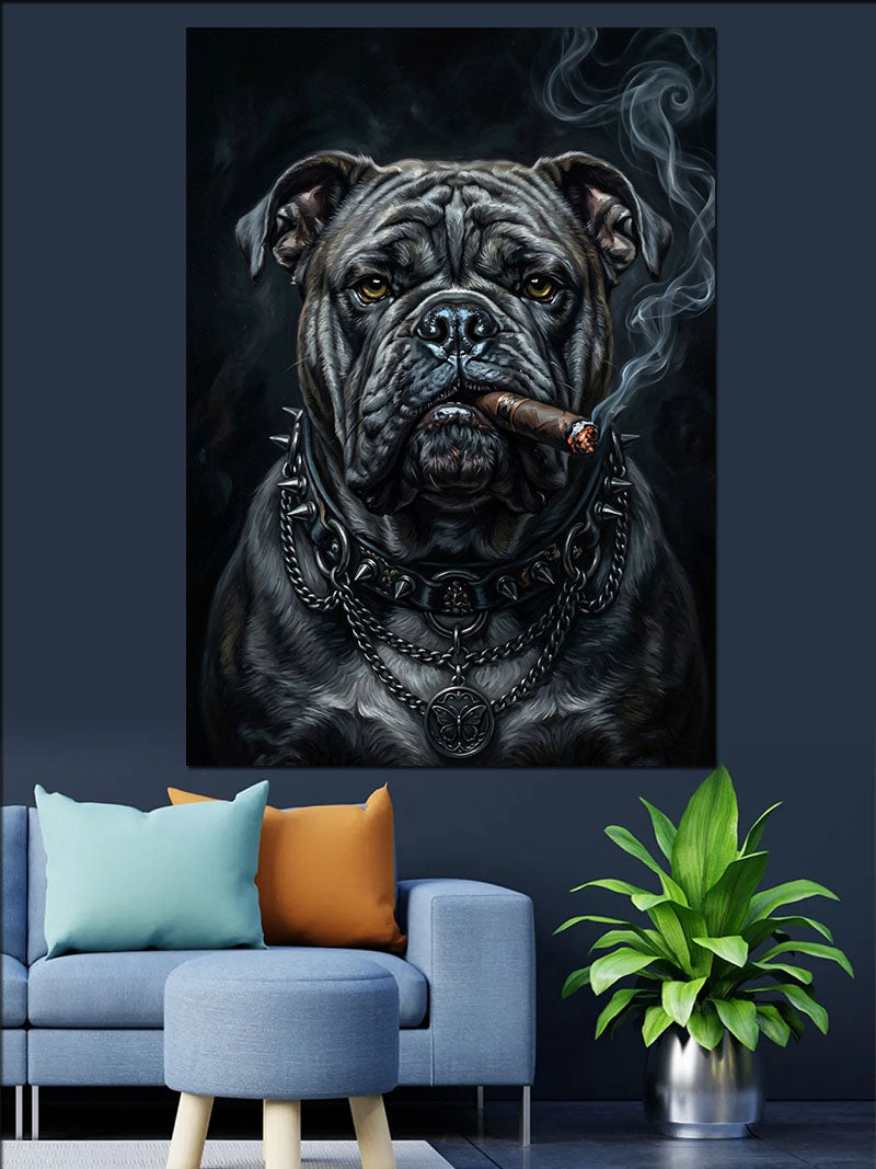 Puro İçen ve Zincirli Siyah Bulldog Kanvas Tablo