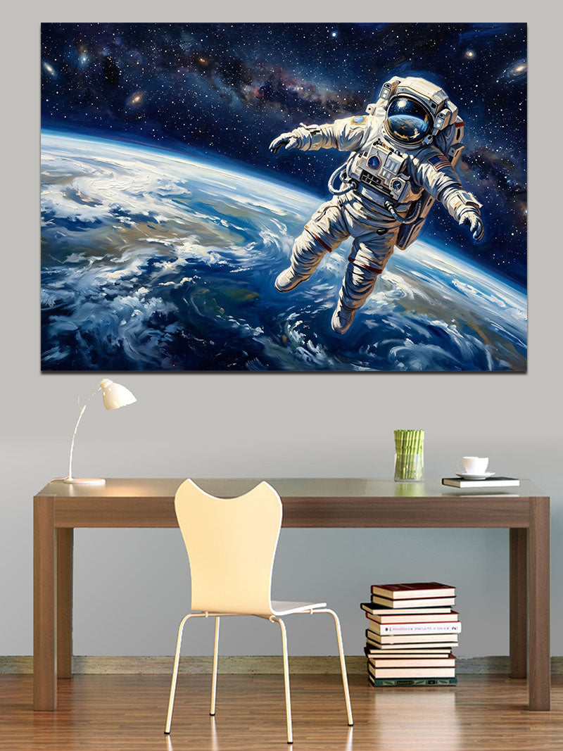 Uzayda Süzülen Parlayan Beyaz Astronot Kanvas Tablo