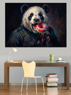 Kırmızı Elma Yiyen Panda Portresi Kanvas Tablo