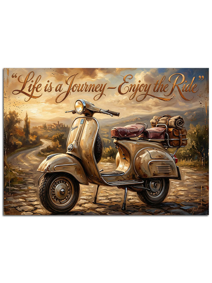 "Life is a Journey" yazılı, bej rengi motor.