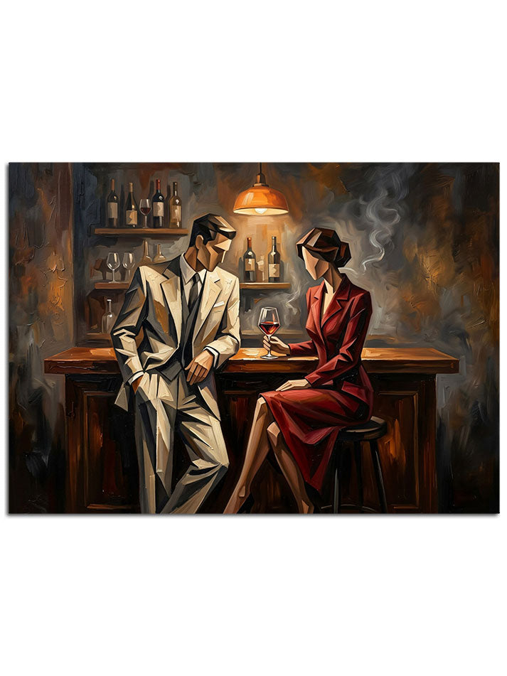 Bir bar ortamında sohbet eden şık giyimli romantik bir çift.