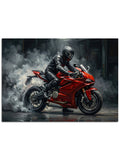 Şehir ışıkları altında modern motosiklet.
