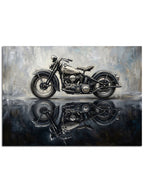 Işık yansımasıyla parlayan chopper motor.